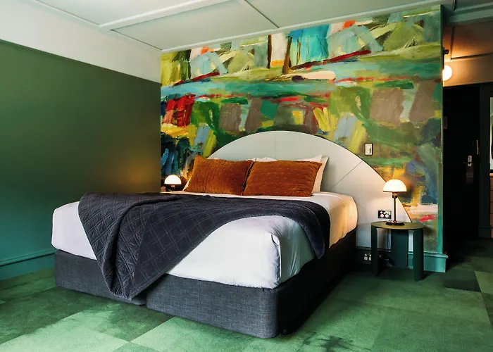 The Central Hotel Queenstown, A Naumi Chapter